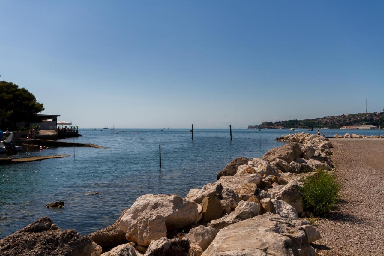 Premium Marina Apartments With Sea View By Locap Group Portorož Exteriör bild