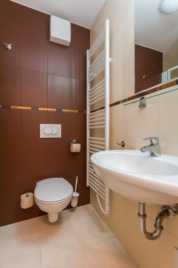 Premium Marina Apartments With Sea View By Locap Group Portorož Exteriör bild