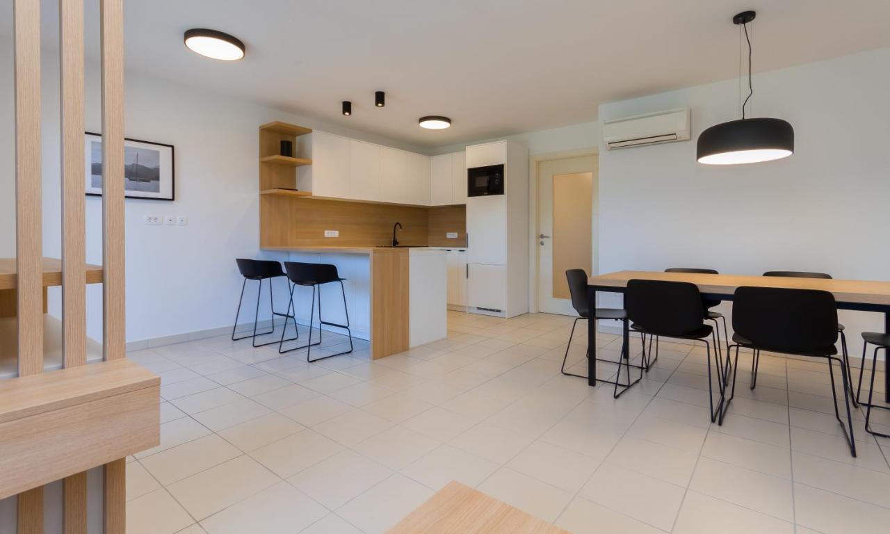 Premium Marina Apartments With Sea View By Locap Group Portorož Exteriör bild