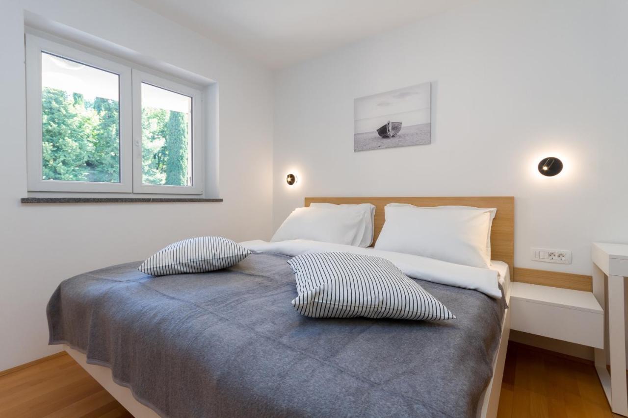 Premium Marina Apartments With Sea View By Locap Group Portorož Exteriör bild